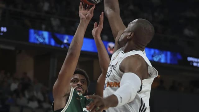 Posiciones de Žalgiris contra Real Madrid en baloncesto: análisis y resultados impactantes Posiciones de Žalgiris contra Real Madrid en baloncesto: análisis y resultados impactantes