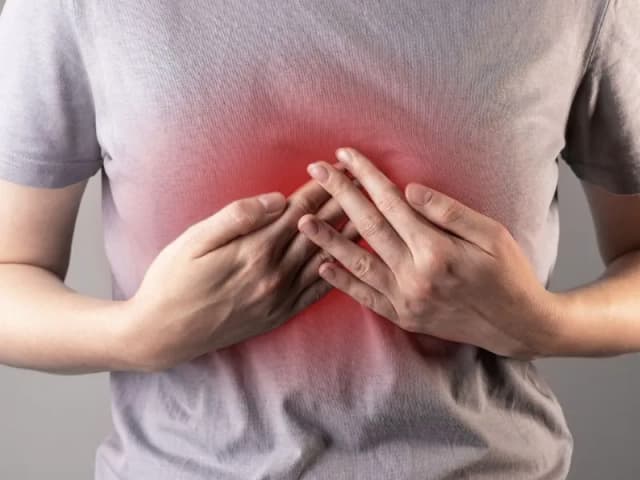 Dolor muscular en el pecho: causas, síntomas y cómo aliviarlo Dolor muscular en el pecho: causas, síntomas y cómo aliviarlo