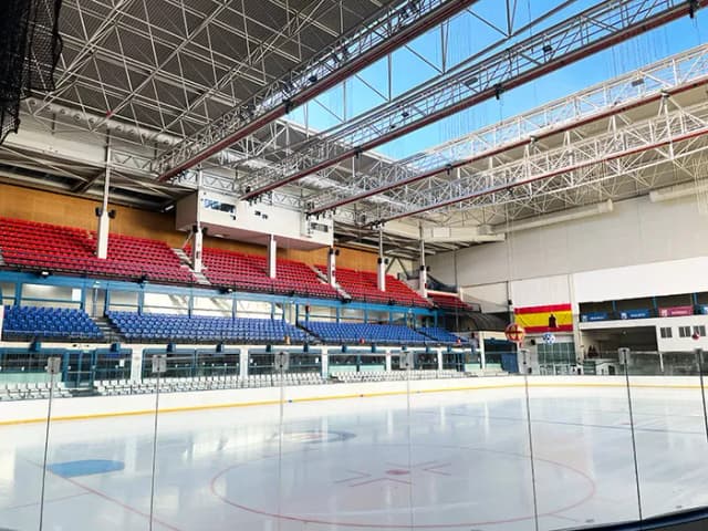 Todo lo que necesitas saber sobre la pista de patinaje en el Palacio de Hielo Todo lo que necesitas saber sobre la pista de patinaje en el Palacio de Hielo