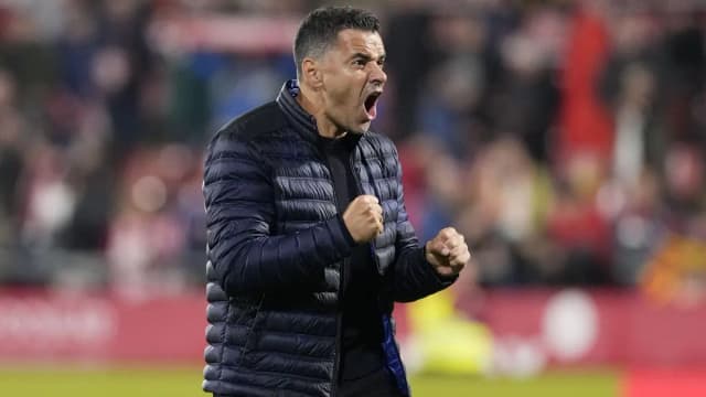 Míchel, el entrenador que transformó al Girona FC en un equipo competitivo Míchel, el entrenador que transformó al Girona FC en un equipo competitivo